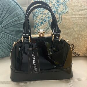 La Terre classy handbag